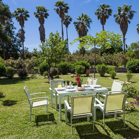 Odalys Acqua Bella Lejlighedshotel 3*